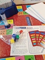 2000 Pictionary Updated Edition Board Game 3 – 16 players Ready to play Complete