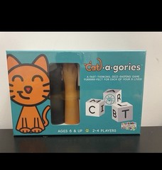 Solid Roots Cat-a-gories Game 2-4 Players 6+Wearable Cat Paws Dice & Topic Cards