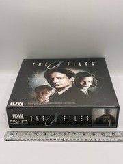 NEW SEALED! The X-Files Board Game IDW Kevin Wilson 2-5 Players Complete