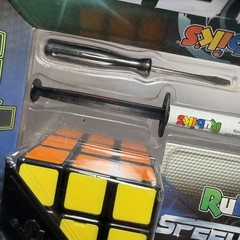 Rubik’s Speed Cube Pro Pack Kit Winning Moves Games New In Damaged Box Cubing