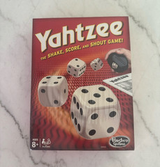 New Sealed Yahtzee Strategy Dice Game Travel Size Handheld Ages 8+ 2+ Players