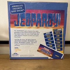 Jeopardy! Deluxe Edition Family Trivia Quiz Board Game 2016 New