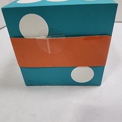 Liar’s Dice Dice Game – Party In A Box – Complete Set