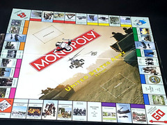 Monopoly US United States Army Edition 2002 – EUC Missing Two Pieces