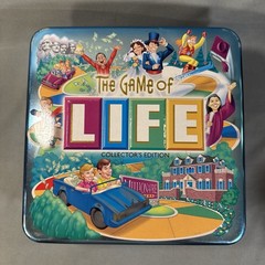 The Game of Life Collector’s Edition Tin. 100% COMPLETE MB Great Condition.