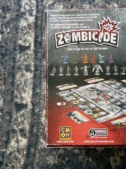Zombicide 1st Edition Board Game by CMON/Guillotine Games (2014) Complete LN