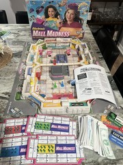 Electronic Mall Madness 1996 Vintage Board Game Milton Bradley #4047 Shopping