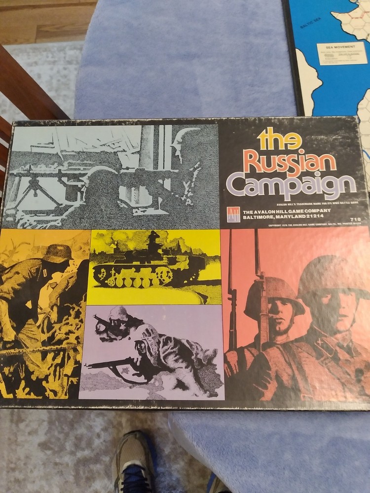 THE RUSSIAN CAMPAIGN : AVALON HILL 1976 STRATEGIC VINTAGE WAR BOARD GAME