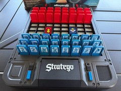 Electronic’ Stratego’ Board Game 1982 Milton Bradley COMPLETE w/manual READ