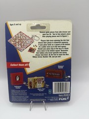 VINTAGE CHUTES AND LADDERS KEYCHAIN GAME 2002 Hasbro -Basic Fun 548-0 Sealed New