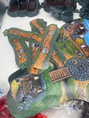 INCOMPLETE Weapons & Warriors Castle Combat Set Pieces AS IS See Description