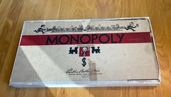 Monopoly White Box Set by Parker Brothers INC 1946, 2-8 players of ages 8-adult