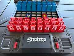 Electronic’ Stratego’ Board Game 1982 Milton Bradley COMPLETE w/manual READ