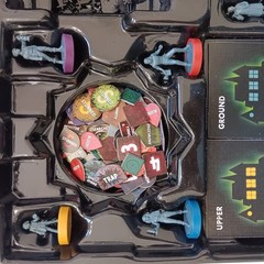 Avalon Hill Hasbro Gaming Betrayal at The House on The Hill 3rd Edition