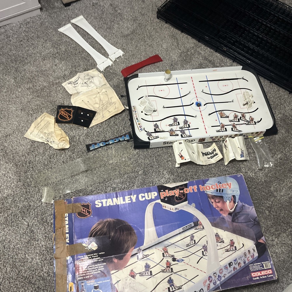 Vintage Coleco Stanley Cup Play-Off Hockey – Table Hockey Game PHI vs NYI