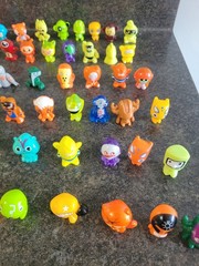 Gogo’s Crazy Bones Mixed Series Lot (133)