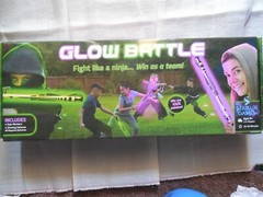 GLOW BATTLE- Starlux Games, Ages: 8+ . 20-60 minutes, 2-4 Players