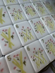 Luxury American Mahjong Tile Set + Matching Floral Mat | White Acrylic | New