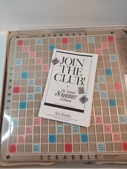 1989 Delux Edition Milton Bradley Scrabble Game Rotating Turntable
