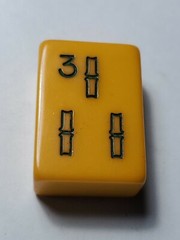 VINTAGE MAH JONG TILES CHINESE BAKELITE 1 1/4″ tall 7/8″ wide 1/2″ thick