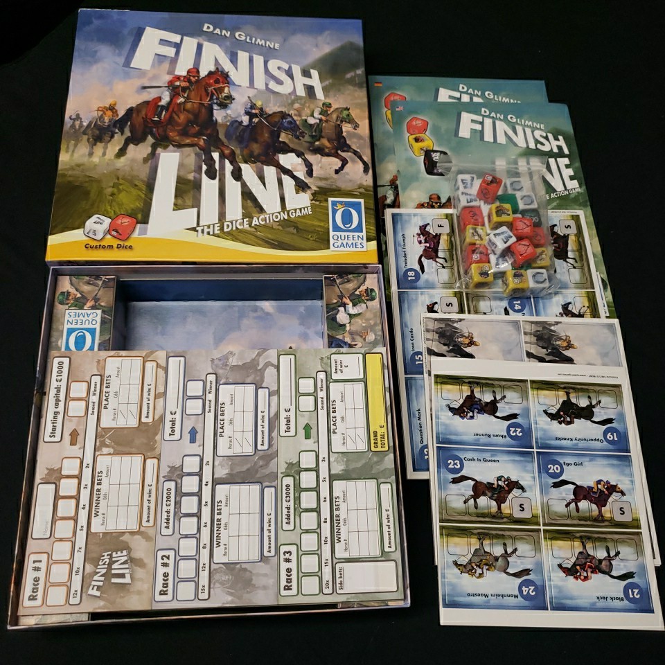Finish Line (Board Game) 2022 Queen Games horse racing betting bluffing UNPLAYED