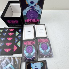 Greater Than Games Medium Mind-Reading Party Game Sealed Parts In Box New