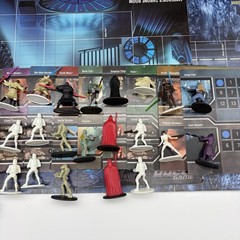 Star Wars Epic Duels Board Game 2002 w/ Figures 370/372 Cards Read