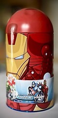 AVNEGERS IRON MAN 48 Pcs Jigsaw Puzzle HULK New COLLECTIBLE Tin MARVEL superhero