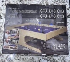 KLASK Magnetic Skill Game Spiel des Jahres 2 Players Age 8+
