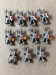 Vtg Battle Masters Board Game Replacement Men At Arms 11x + 4 Replacement Parts