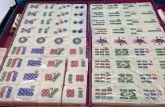 Vintage Chinese MahJong Pink & White Layered Lucite Tiles 144 + 4 NEW/SEALED