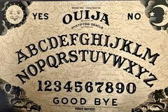Vintage Classic Ouija Board Game Mystifying Oracle