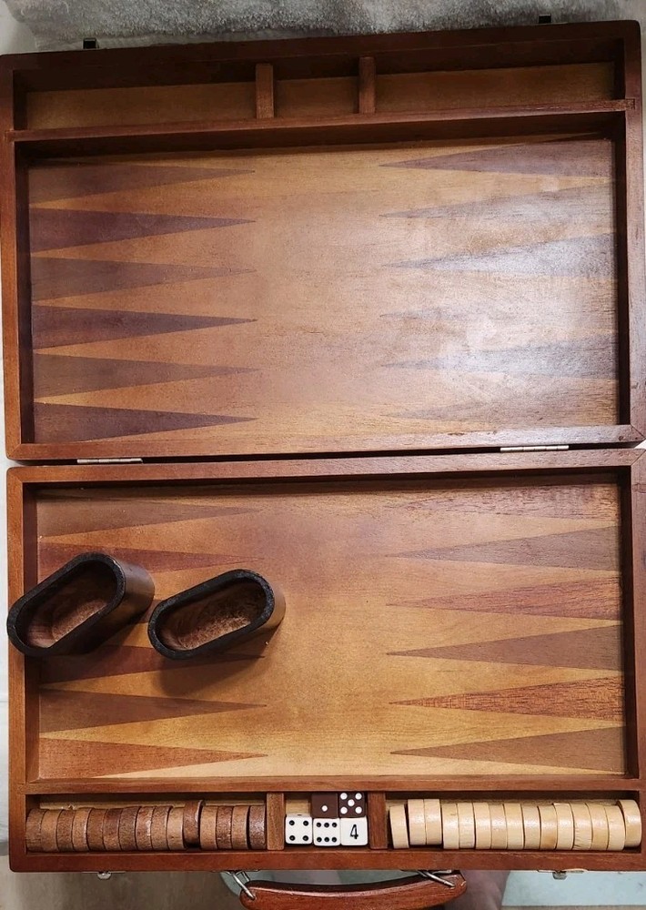 Solid Wood Backgammon Game Varnished Folding Board Set Complete EUC