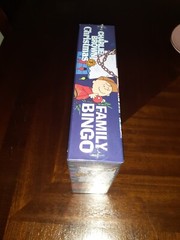 NEW Charlie Brown Game Christmas Bingo Peanuts 2-18 player 8+ Years Family Fun