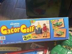 Vintage 1993 Milton Bradley Gator Golf Game Tested Works 2 Clubs 2 Balls + Instr