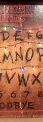STRANGER THINGS OUIJA BOARD (2017) HASBRO, NETFLIX