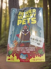 Power Hungry Pets Game – Try To Outsmart Each Other 2-6 Players Ages 7+