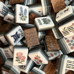 160 American Mahjong Tiles 4-Layer Acrylic Dense Weave Pattern Engraved Set/