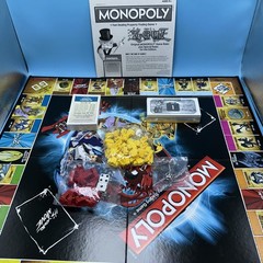 USAopoly Monoply Yu-Gi-Oh Edition Board complete (Pieces Sealed)