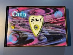 Glow-in-the-Dark Ouija Board Game Parker Brothers 1998 COMPLETE