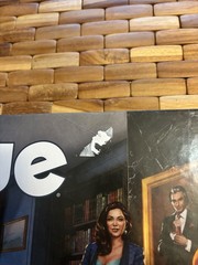 Clue Classic Mystery Board Game Hasbro 2023 Edition 8+ – Completege ,Box Damage