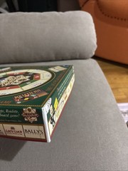 Vintage Casino Royale The Las Vegas Board Game for 2-8 Players Age 8+, Complete