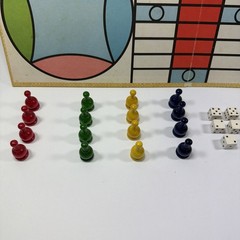VTG Parcheesi Royal Game India Selchow & Righter Board Wooden Pieces Dice Cups
