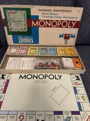1961 Monopoly Game by Parker Brothers Complete Very Good Condition FREE SHIPPING