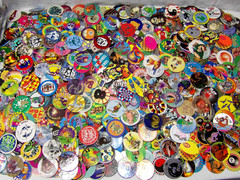 Pogs!!• 100 Pogs & 2 Plastic Slammers!• FREE SHIPPING!• See Pics & Description!•