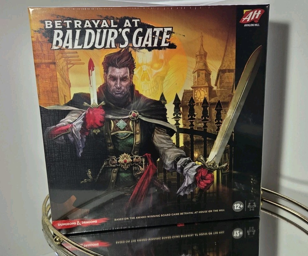 NIB Hasbro Avalon Hill Dungeons & Dragons Betrayal At Baldurs Gate Tabletop Game
