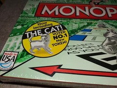 Monopoly Classic Board Game w/ Cat Token New Factory Sealed Family Night Hasbro