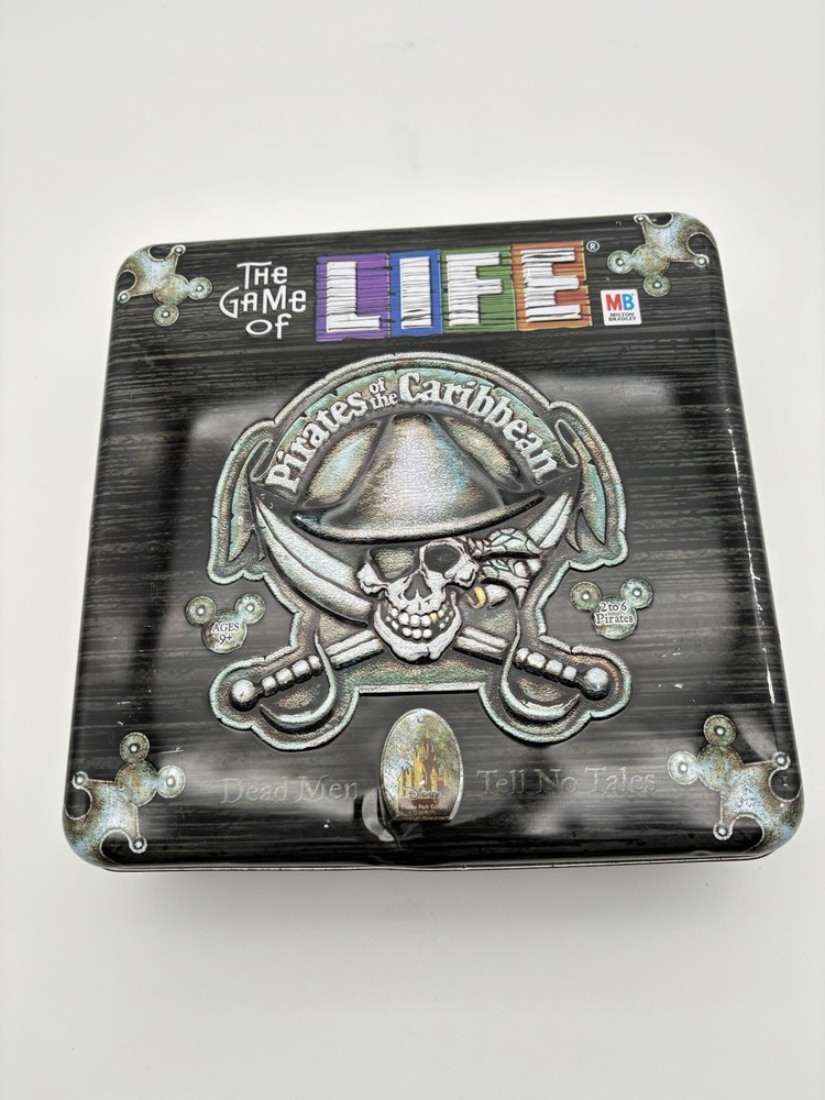 Pirates of the Caribbean The Game of Life Collector’s Edition Tin COMPLETE 2004