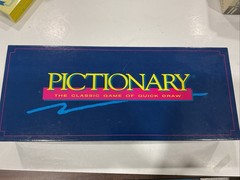 Vintage PICTIONARY 1993 Classic Board Game of Quick Draw Read Description