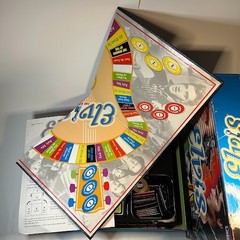 Elvis The Game Cadaco Board Game Ages 12 and Up Rock and Roll